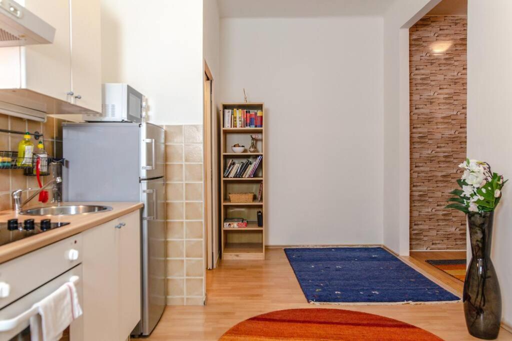Cozy Apartment In Prague'S Best Area Экстерьер фото