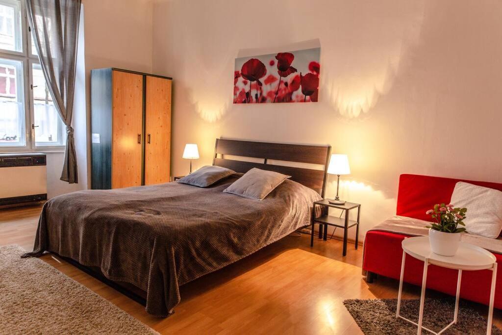 Cozy Apartment In Prague'S Best Area Экстерьер фото